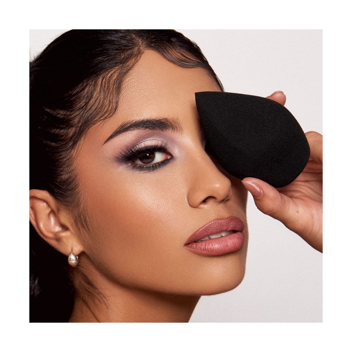 HD Blender Esponja de Maquillaje L&aacute;tex Free Negra image number null
