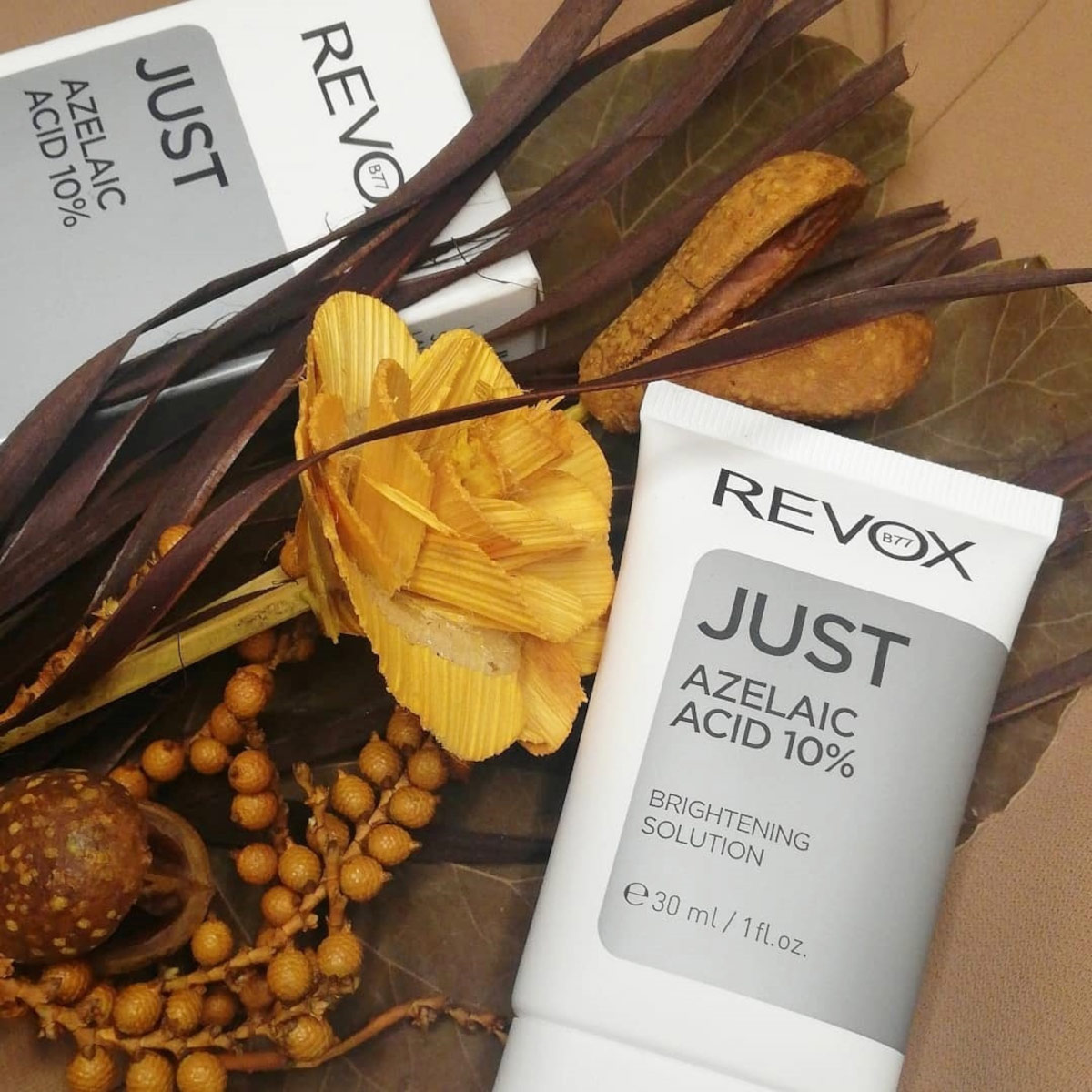 Revox B77 Just &Aacute;cido Azelaico 10% Soluci&oacute;n Iluminadora 30 Ml image number null