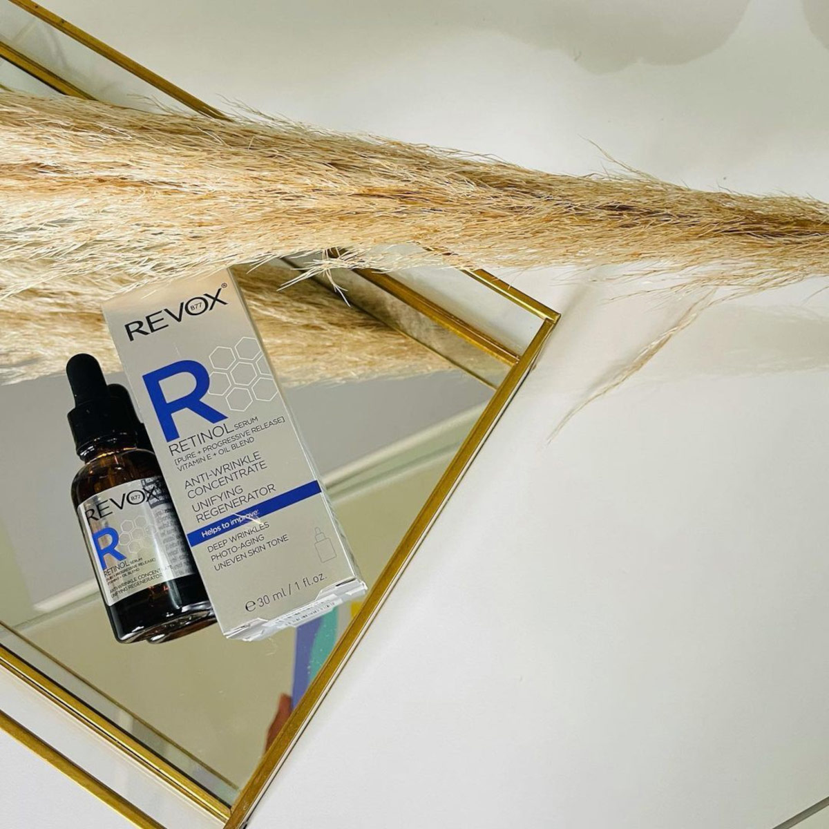 Revox B77 Retinol Suero Regenerador Unificador Antiarrugas 30 Ml image number null